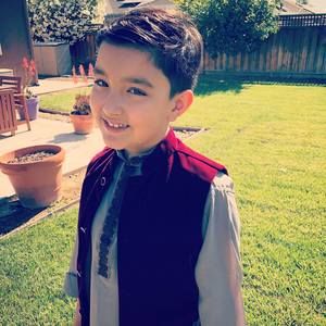 Meet your Posher, Aneela